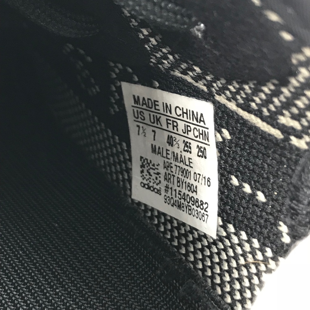 ❤️SOLD❤️Authentic Yeezy Boost 350 V2 “Oreo” - Picture 8 of 8